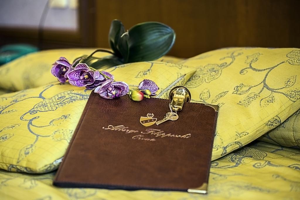 Hotel Filippeschi ออร์เวียโต ภายนอก รูปภาพ