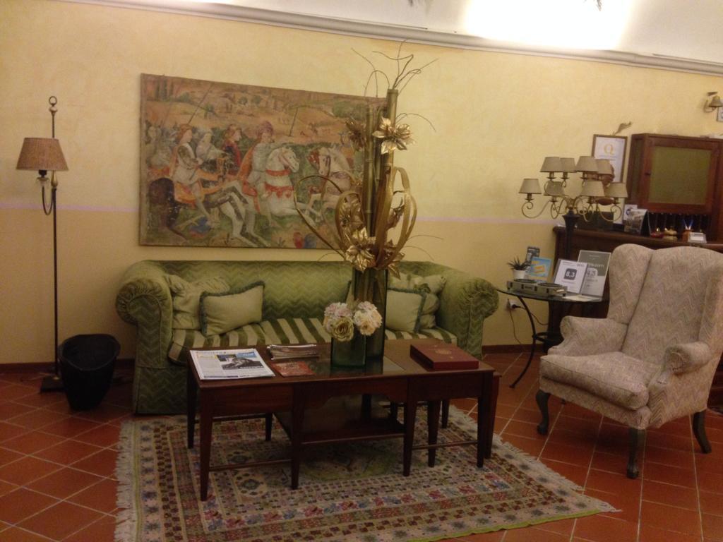 Hotel Filippeschi ออร์เวียโต ภายนอก รูปภาพ