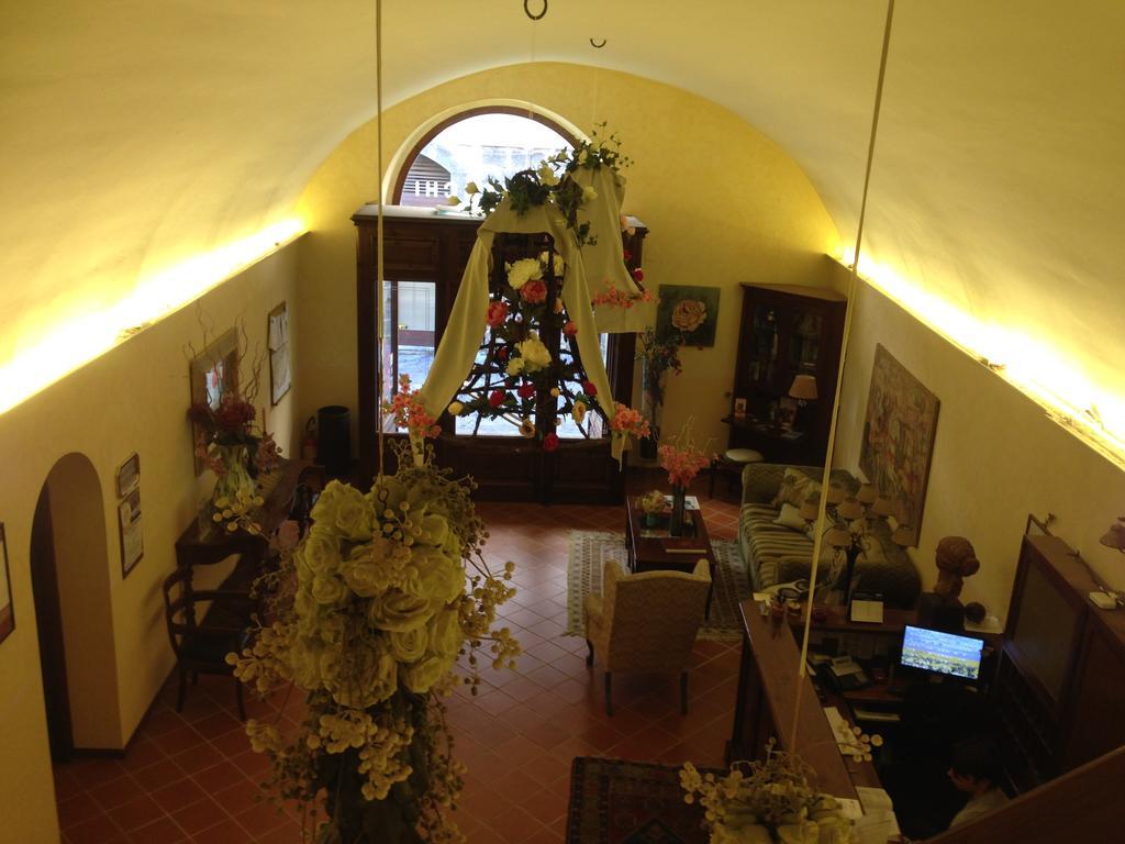 Hotel Filippeschi ออร์เวียโต ภายนอก รูปภาพ